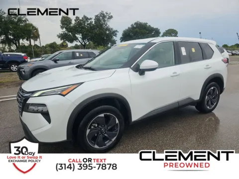 White 2025 Nissan Rogue SV for sale in Florissant, MO
