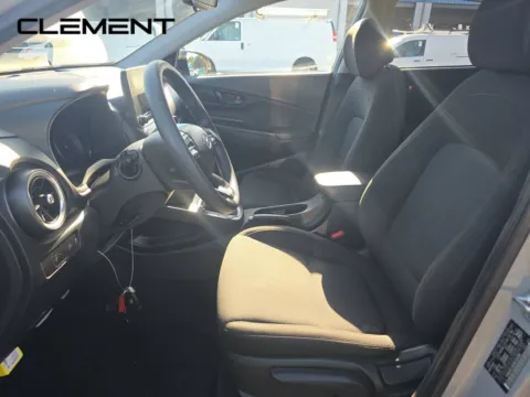More photos of 2022 Hyundai Kona SEL at Clement Pre-Owned, MO