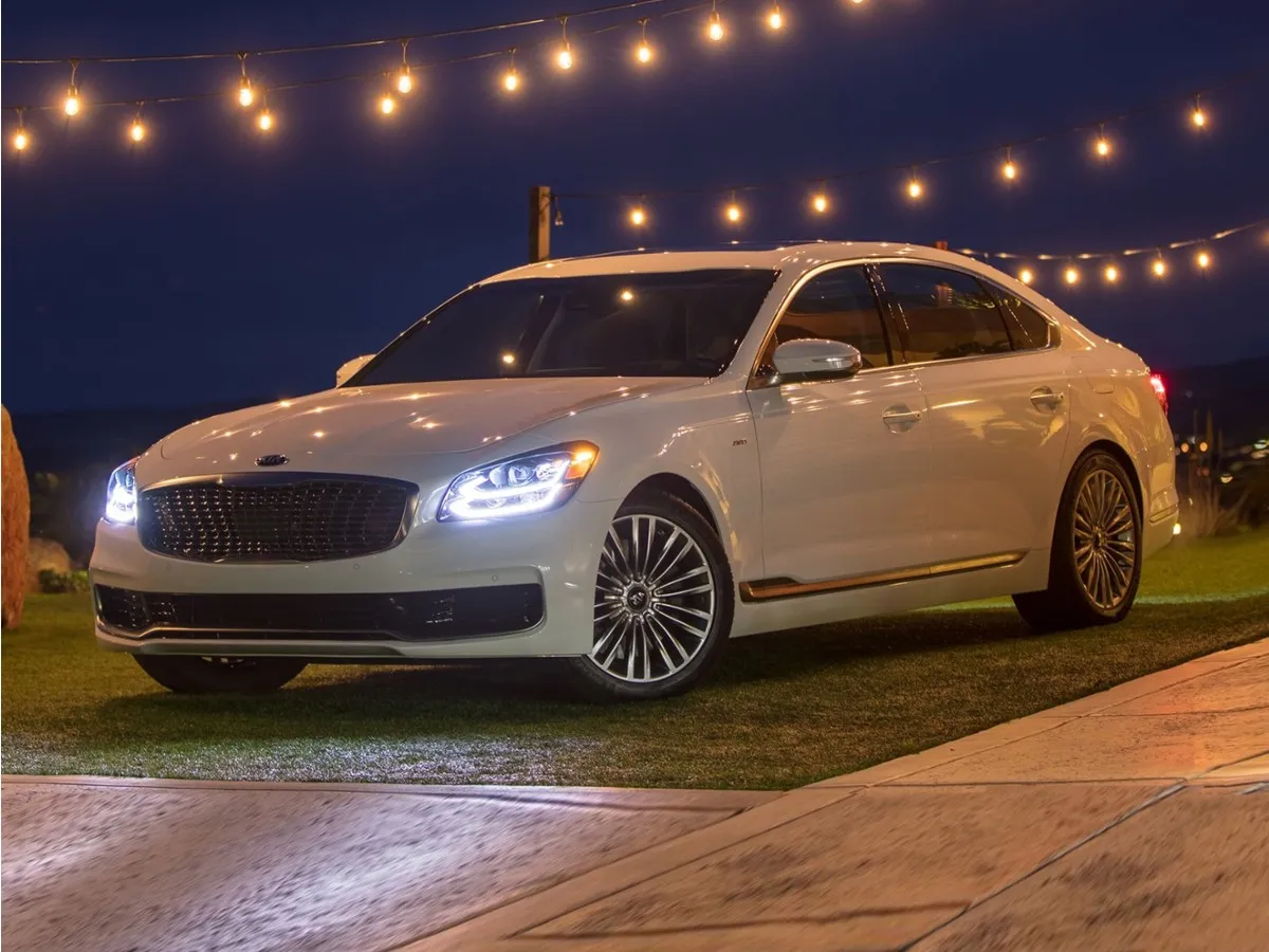 2019 Kia K900 Luxury for sale in Florissant, MO
