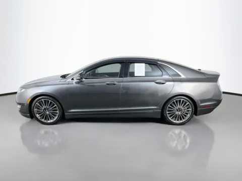 More photos of 2016 Lincoln MKZ Hybrid at Clement Pre-Owned, MO