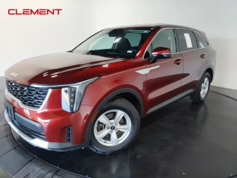 Red 2024 Kia Sorento LX for sale in Florissant, MO