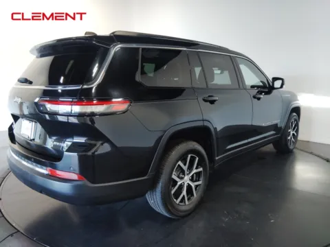 More photos of 2023 Jeep Grand Cherokee L Limited at Clement Pre-Owned, MO