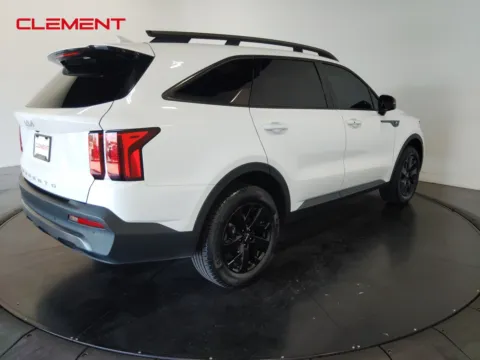More photos of 2022 Kia Sorento S at Clement Pre-Owned, MO