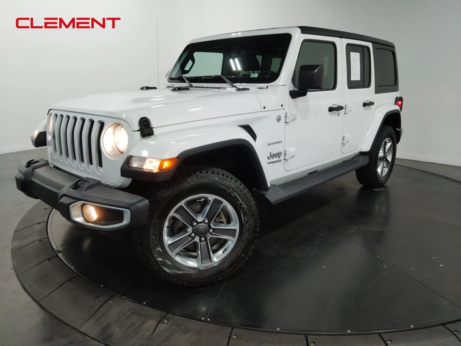 White 2019 Jeep Wrangler Unlimited Sahara for sale in Florissant, MO