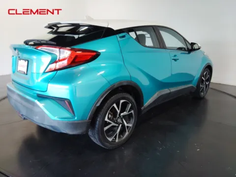 More photos of 2018 Toyota C-HR XLE at Clement Pre-Owned, MO