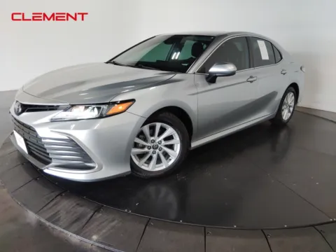 Silver 2022 Toyota Camry LE for sale in Florissant, MO