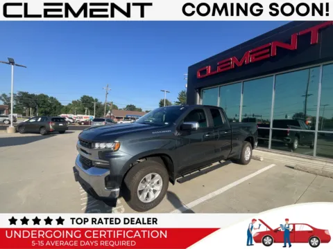 Gray 2019 Chevrolet Silverado 1500 LT for sale in Florissant, MO