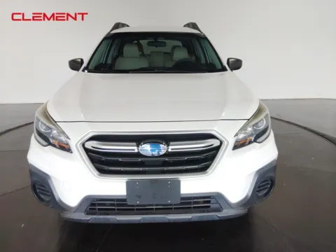 Photos of 2018 Subaru Outback 2.5i for sale in Florissant, MO at Clement Pre-Owned