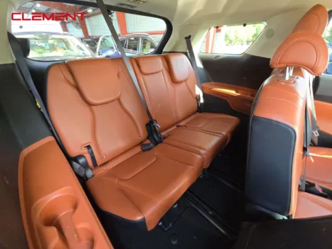 More photos of 2022 Kia Carnival SX Prestige at Clement Pre-Owned, MO