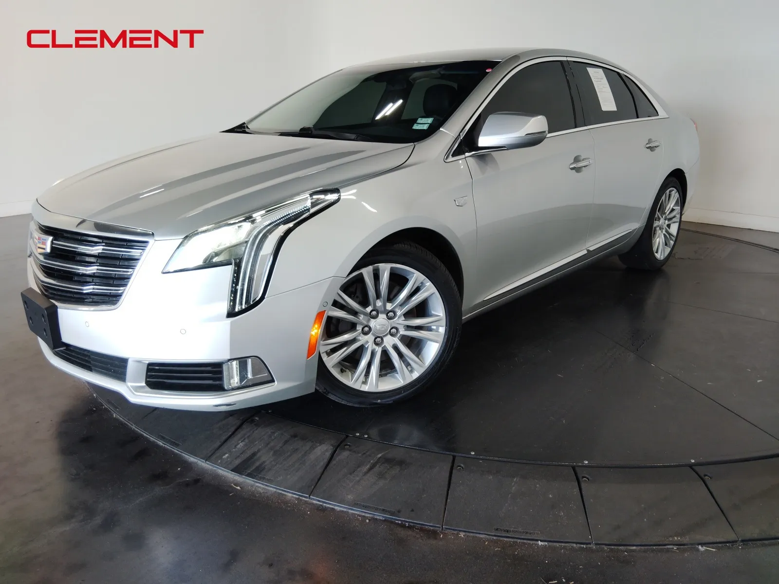 Silver 2019 Cadillac XTS Luxury for sale in Florissant, MO