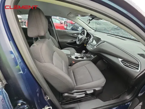 Another view of 2019 Chevrolet Malibu LT for sale in Florissant, MO at Clement Pre-Owned
