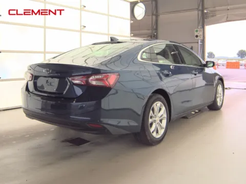More photos of 2019 Chevrolet Malibu LT at Clement Pre-Owned, MO