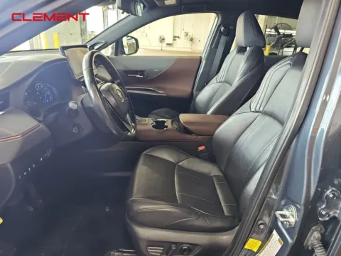 Another view of 2021 Toyota Venza LE for sale in Florissant, MO at Clement Pre-Owned
