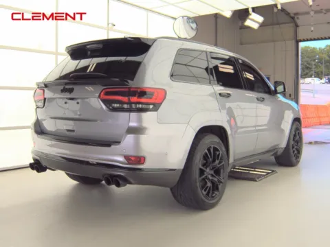 More photos of 2018 Jeep Grand Cherokee Summit at Clement Pre-Owned, MO