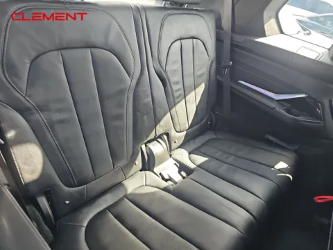 More photos of 2021 BMW X7 xDrive40i at Clement Pre-Owned, MO