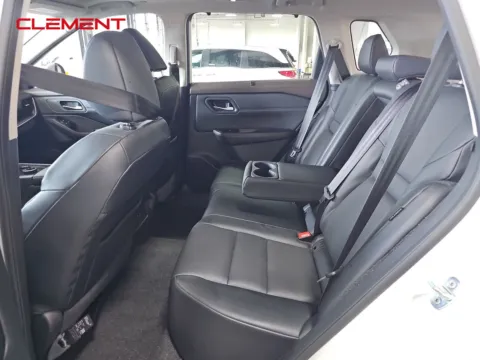 More photos of 2022 Nissan Rogue SV at Clement Pre-Owned, MO