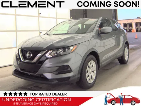 Gray 2020 Nissan Rogue Sport S for sale in Florissant, MO