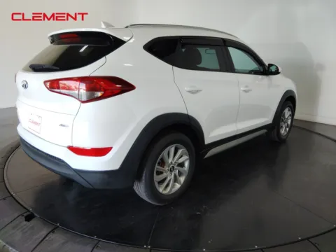 More photos of 2018 Hyundai Tucson SEL at Clement Pre-Owned, MO