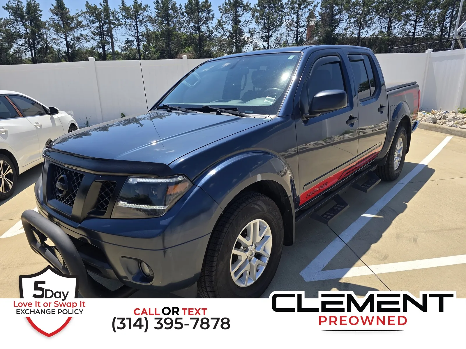 Blue 2019 Nissan Frontier SV for sale in Florissant, MO