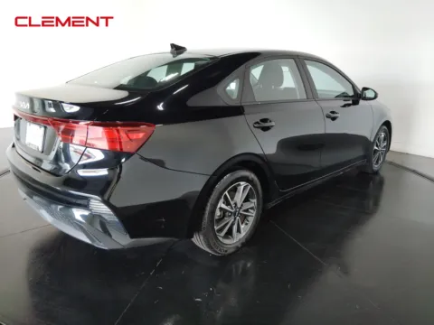 More photos of 2024 Kia Forte LXS at Clement Pre-Owned, MO