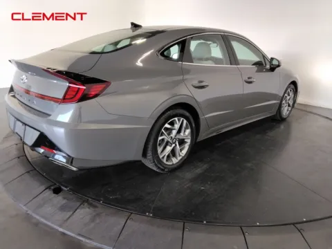 More photos of 2023 Hyundai Sonata SEL at Clement Pre-Owned, MO
