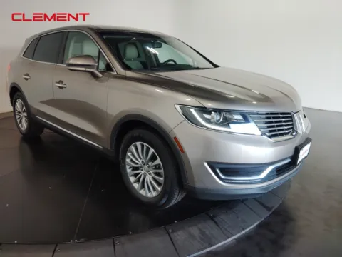 Another view of 2018 Lincoln MKX Select for sale in Florissant, MO at Clement Pre-Owned