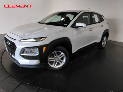 White 2021 Hyundai Kona SE for sale in Florissant, MO