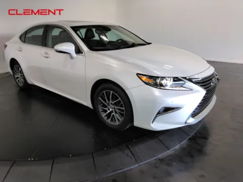 Another view of 2017 Lexus ES 350 for sale in Florissant, MO at Clement Pre-Owned