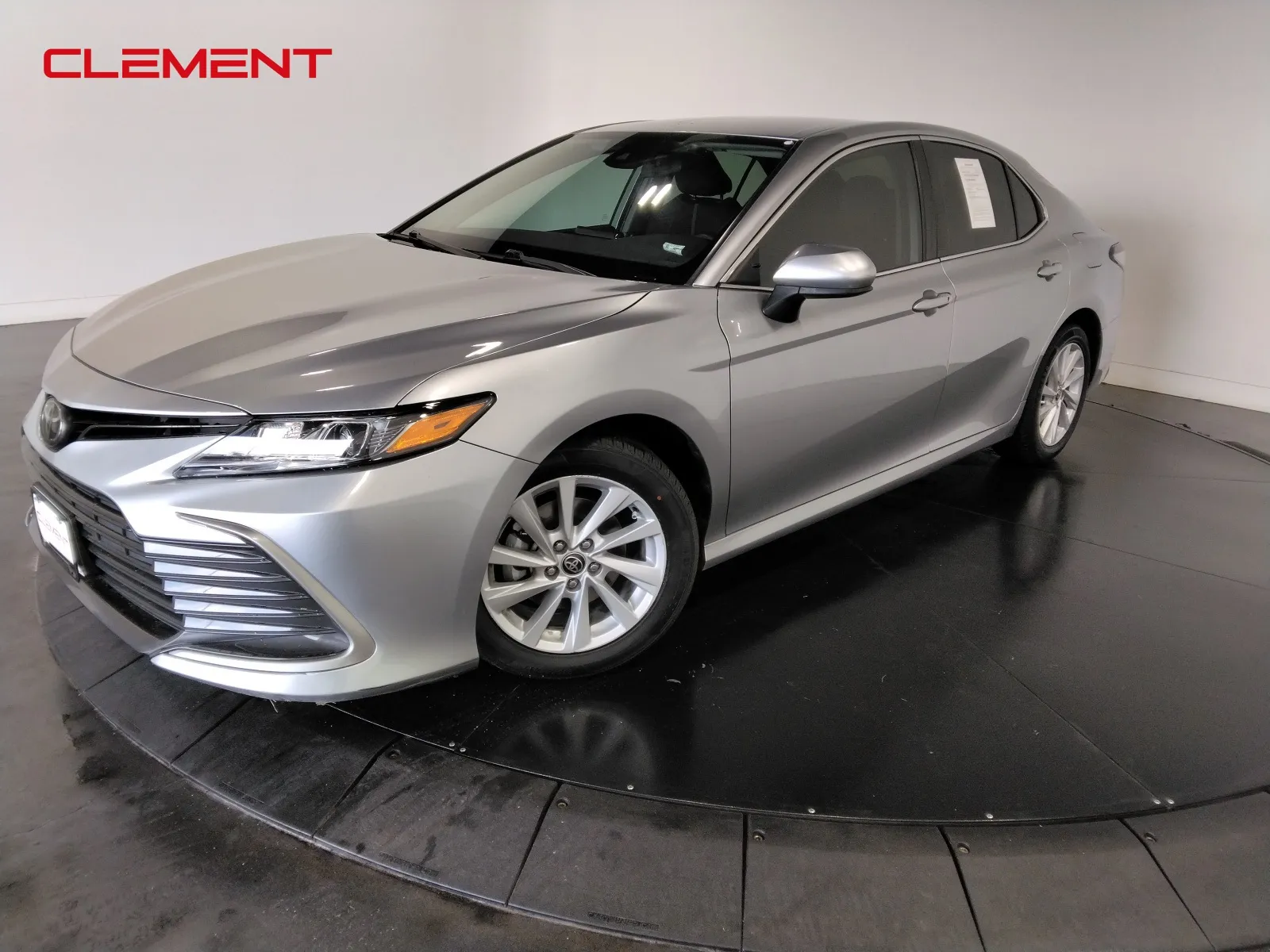 Silver 2022 Toyota Camry LE for sale in Florissant, MO