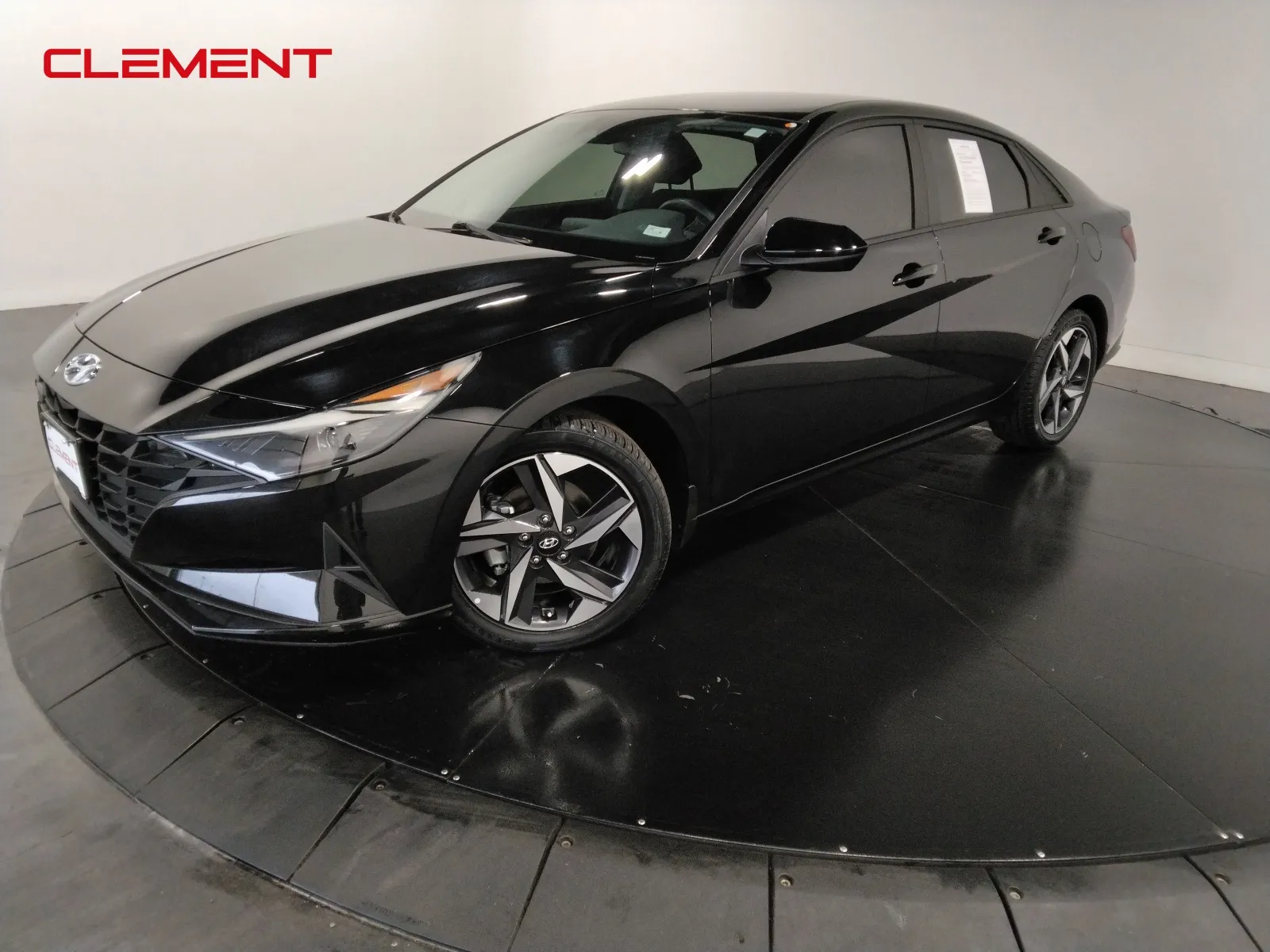 Black 2023 Hyundai Elantra SEL for sale in Florissant, MO