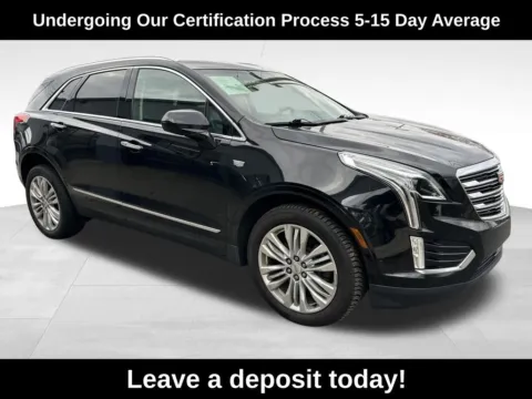 Black 2019 Cadillac XT5 Premium Luxury for sale in Berlin, NJ