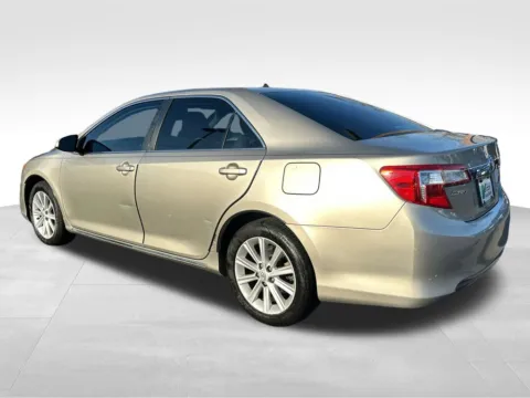 More photos of 2013 Toyota Camry XLE at Bridge Auto Group, NJ
