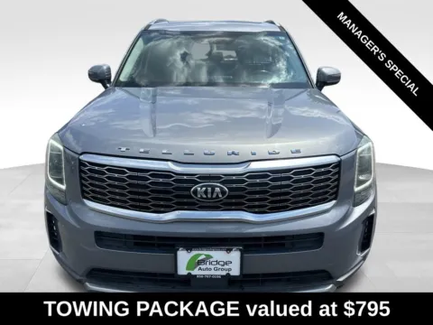 Photos of 2020 Kia Telluride EX for sale in Berlin, NJ at Bridge Auto Group