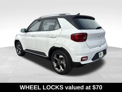 More photos of 2022 Hyundai Venue Limited at Bridge Auto Group, NJ