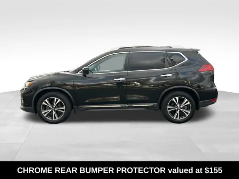 More photos of 2017 Nissan Rogue SL at Bridge Auto Group, NJ