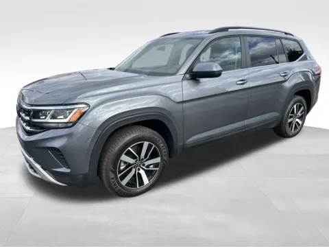 More photos of 2022 Volkswagen Atlas 2.0T SE at Bridge Auto Group, NJ