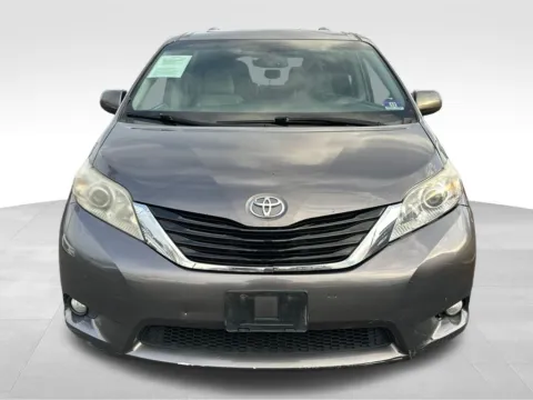 Photos of 2017 Toyota Sienna XLE for sale in Berlin, NJ at Bridge Auto Group