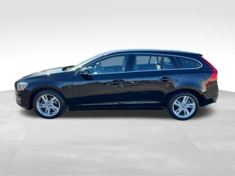 More photos of 2015 Volvo V60 T5 Premier at Bridge Auto Group, NJ