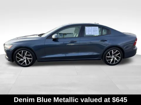 More photos of 2019 Volvo S60 T6 Momentum at Bridge Auto Group, NJ