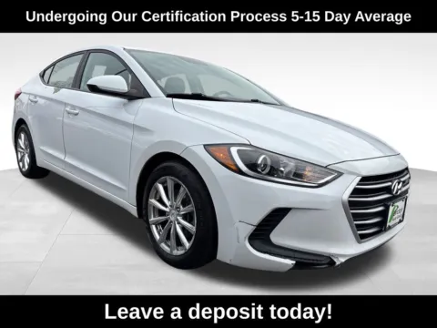 White 2017 Hyundai Elantra SE for sale in Berlin, NJ