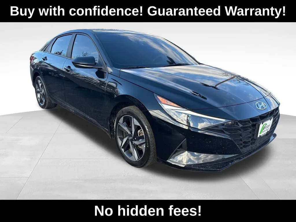 2023 Hyundai Elantra SEL's photo