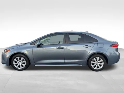 More photos of 2023 Toyota Corolla LE at Bridge Auto Group, NJ