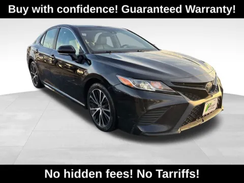 Black 2018 Toyota Camry SE for sale in Berlin, NJ