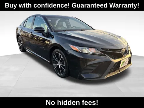 Black 2018 Toyota Camry SE for sale in Berlin, NJ