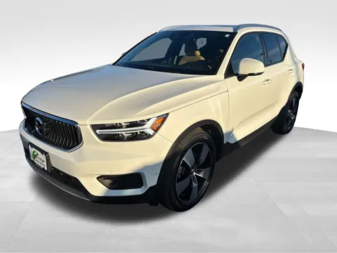 Another view of 2019 Volvo XC40 Momentum for sale in Berlin, NJ at Bridge Auto Group