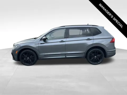 More photos of 2022 Volkswagen Tiguan 2.0T SE R-Line Black at Bridge Auto Group, NJ