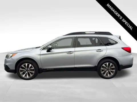 More photos of 2017 Subaru Outback 2.5i at Bridge Auto Group, NJ