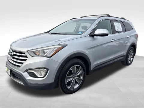 Another view of 2016 Hyundai Santa Fe SE for sale in Berlin, NJ at Bridge Auto Group