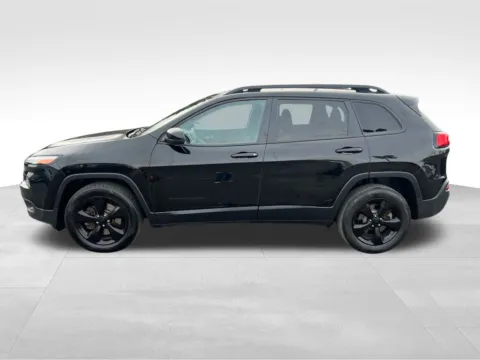 More photos of 2017 Jeep Cherokee Limited at Bridge Auto Group, NJ
