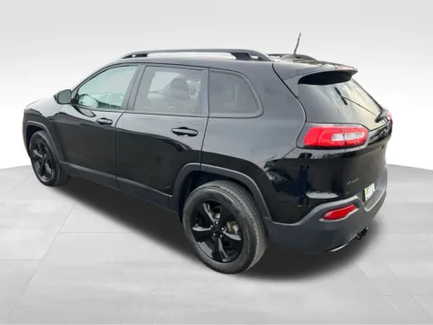 More photos of 2017 Jeep Cherokee Limited at Bridge Auto Group, NJ